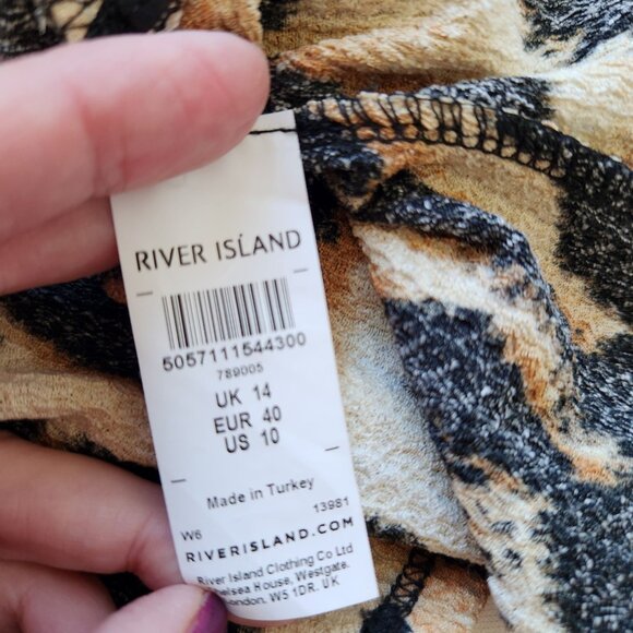 River Island Leopard Print V-Neck Long Sleeve Babydoll Dress Flowy Sexy Size 10 - Picture 7 of 7